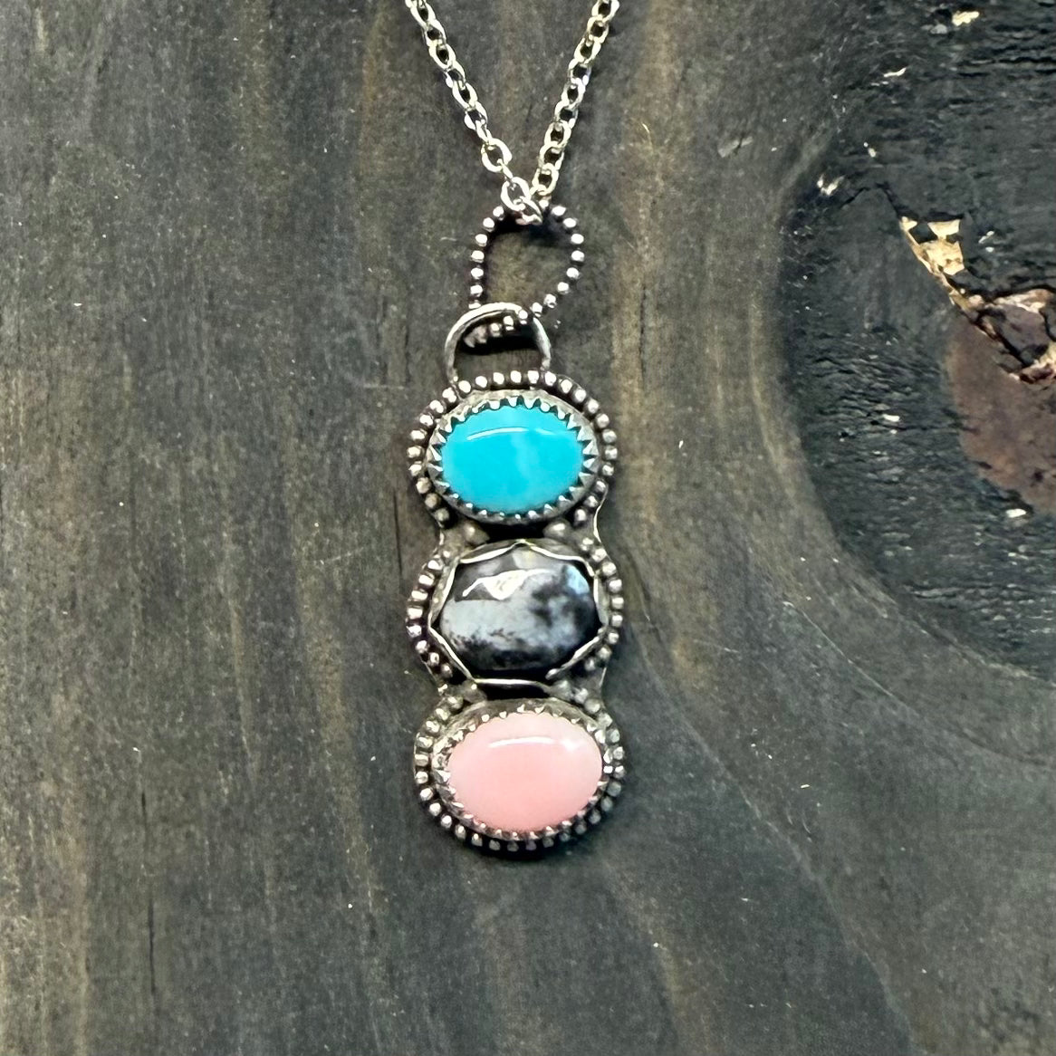 Kingman, White Buffalo and Pink Conch Pendant