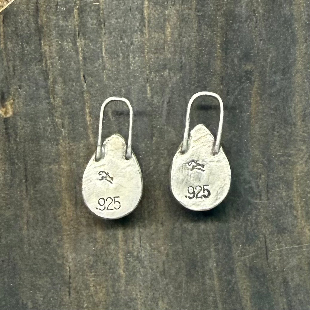White Buffalo Hoop Huggers
